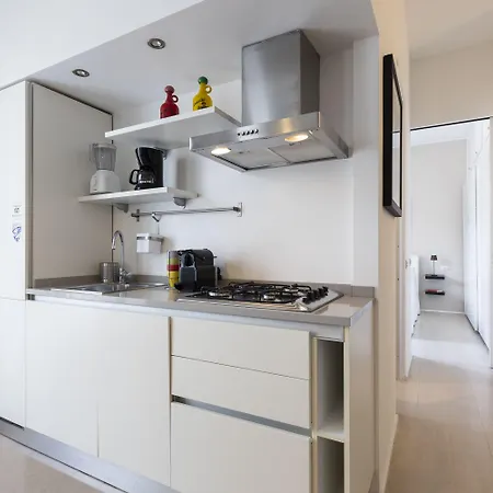 Dream Experience - Garibaldi Apartman *